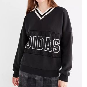 adidas Originals Adibreak V-Neck Sweatshirt size medium